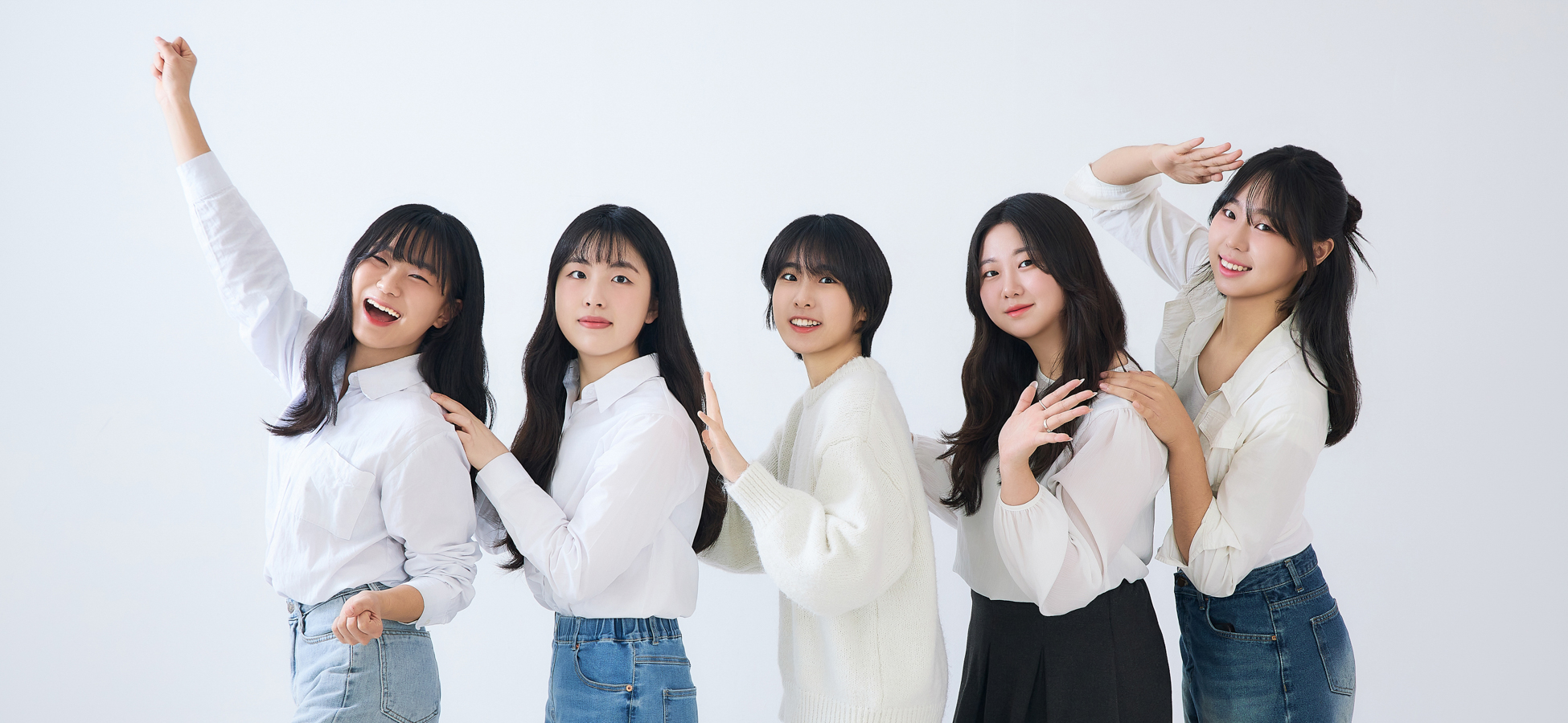 Y퓨처리스트 가로단체샷