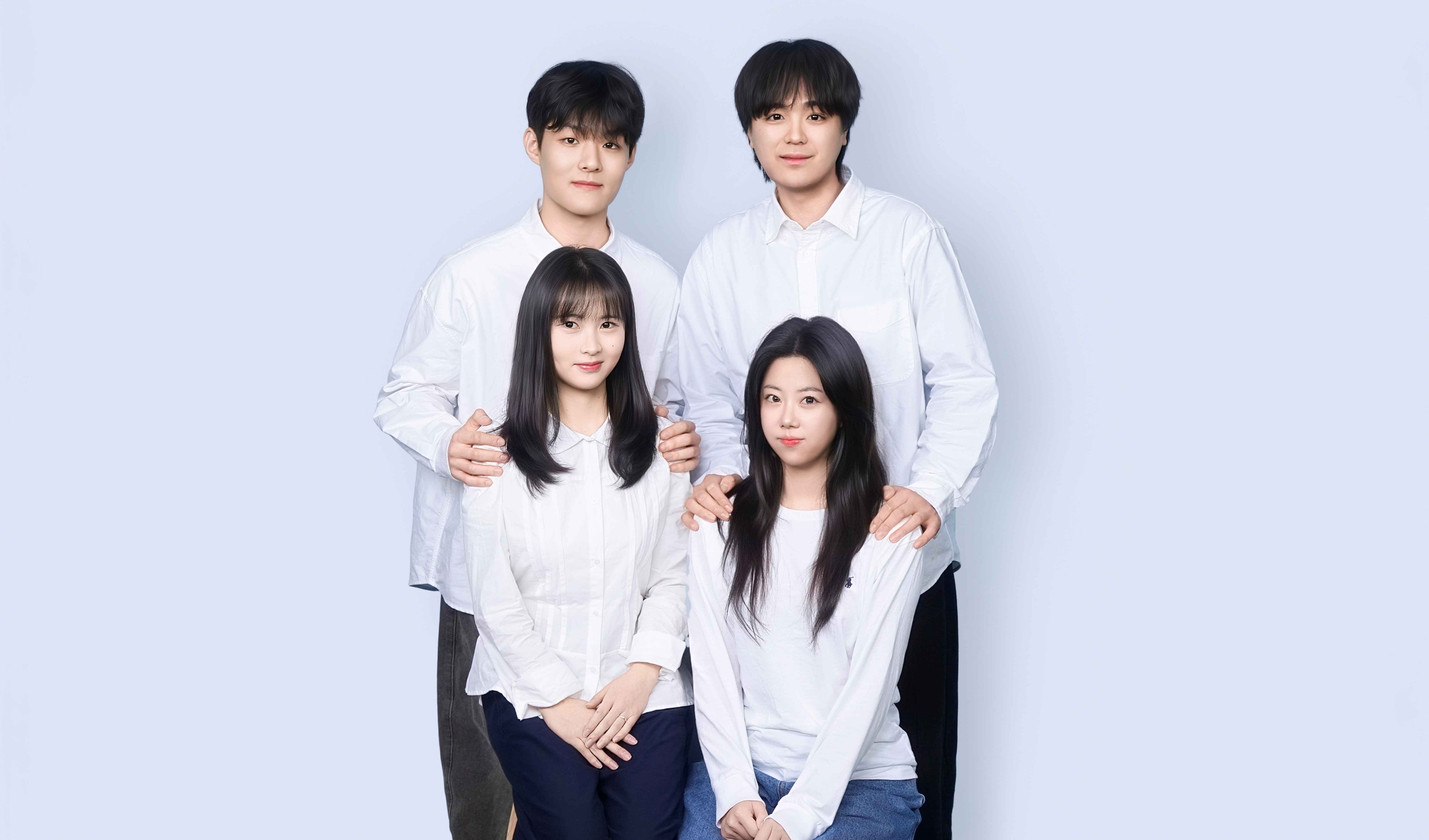 Y퓨처리스트 가로단체샷