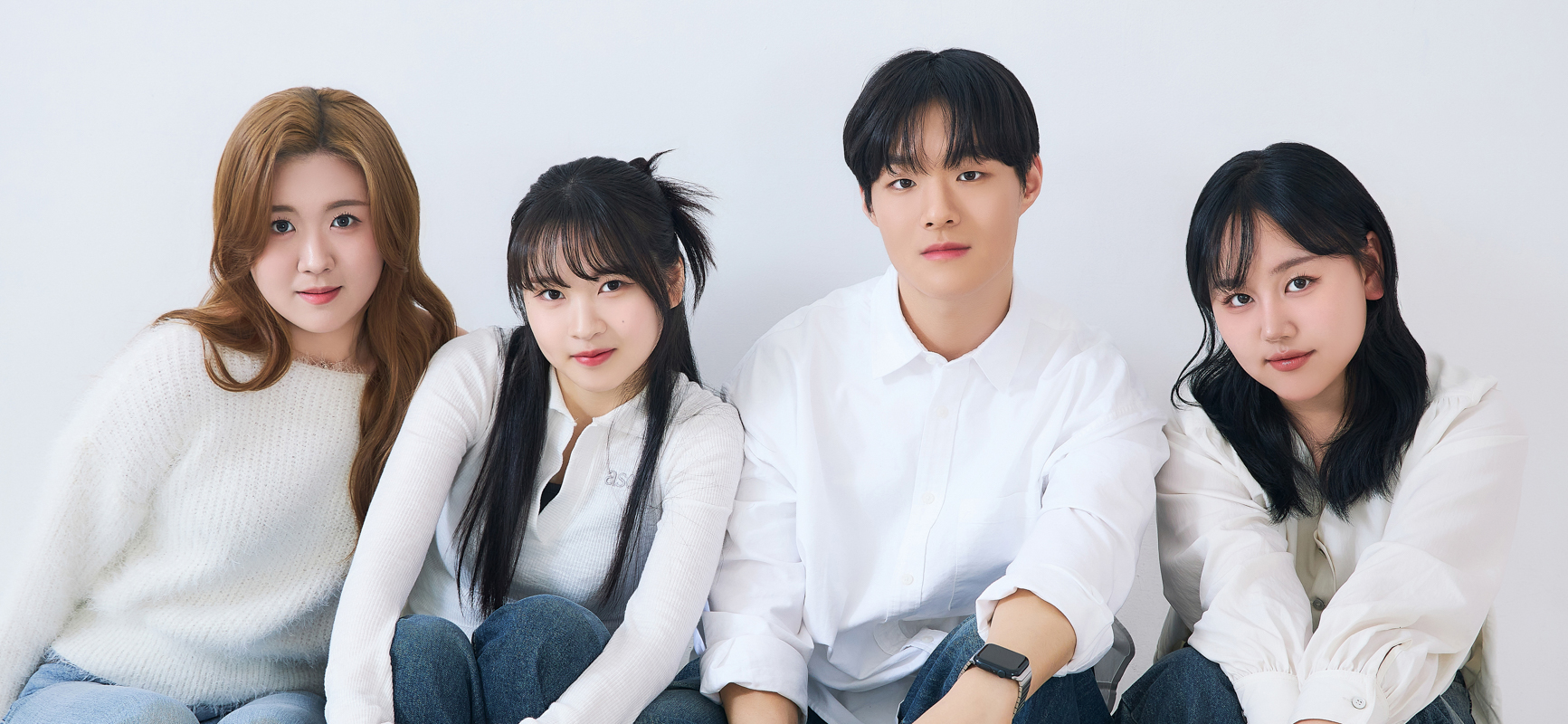 Y퓨처리스트 가로단체샷