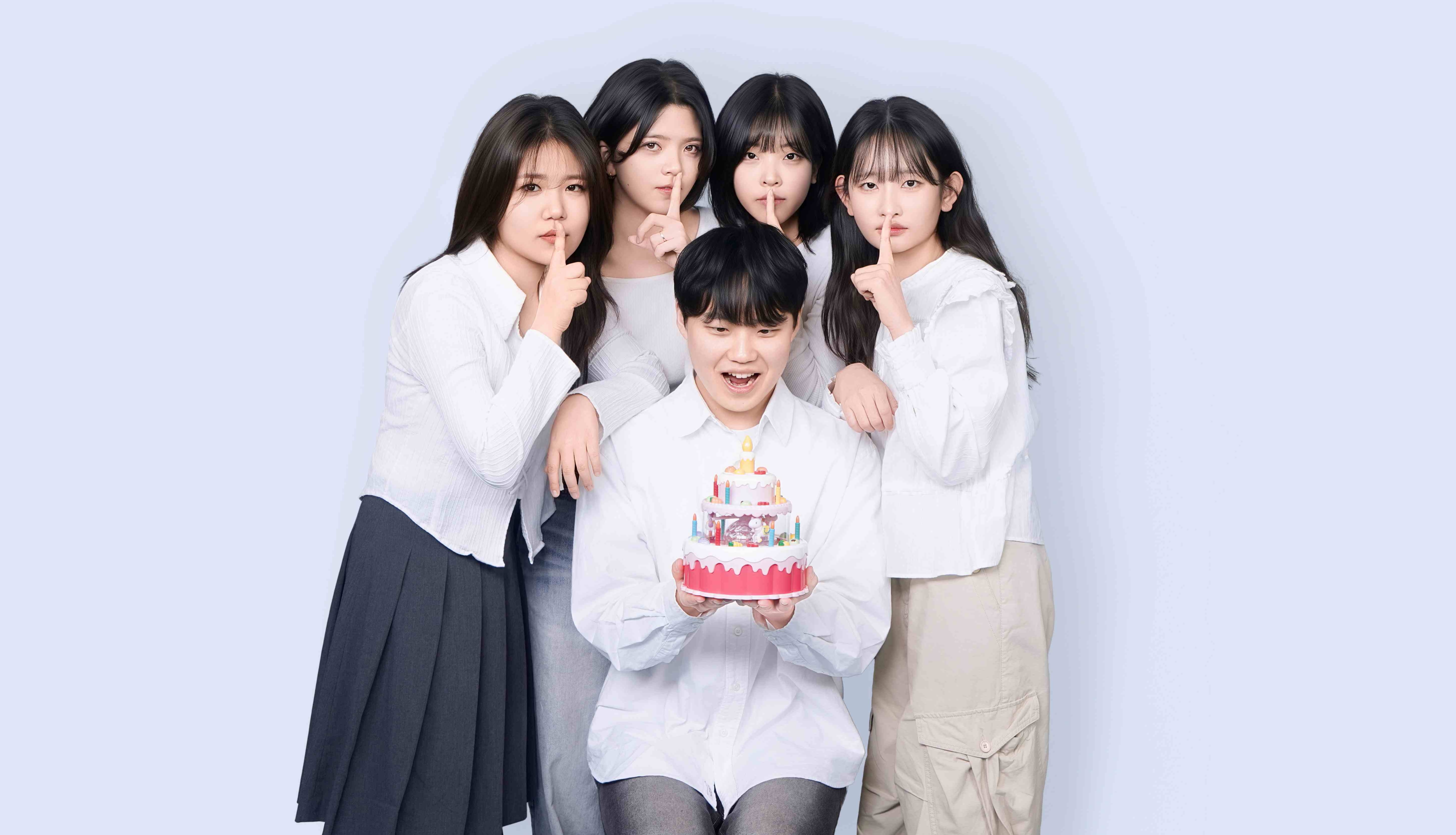 Y퓨처리스트 가로단체샷